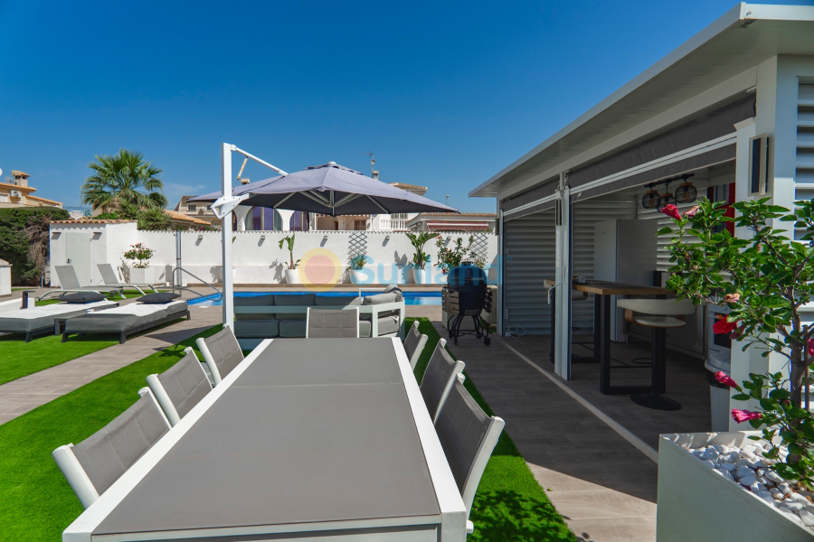 Resale - Villa - Ciudad Quesada - Town Center