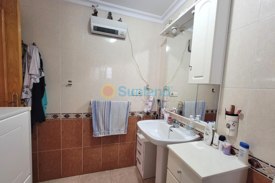 Resale - Apartment - Torrevieja - 