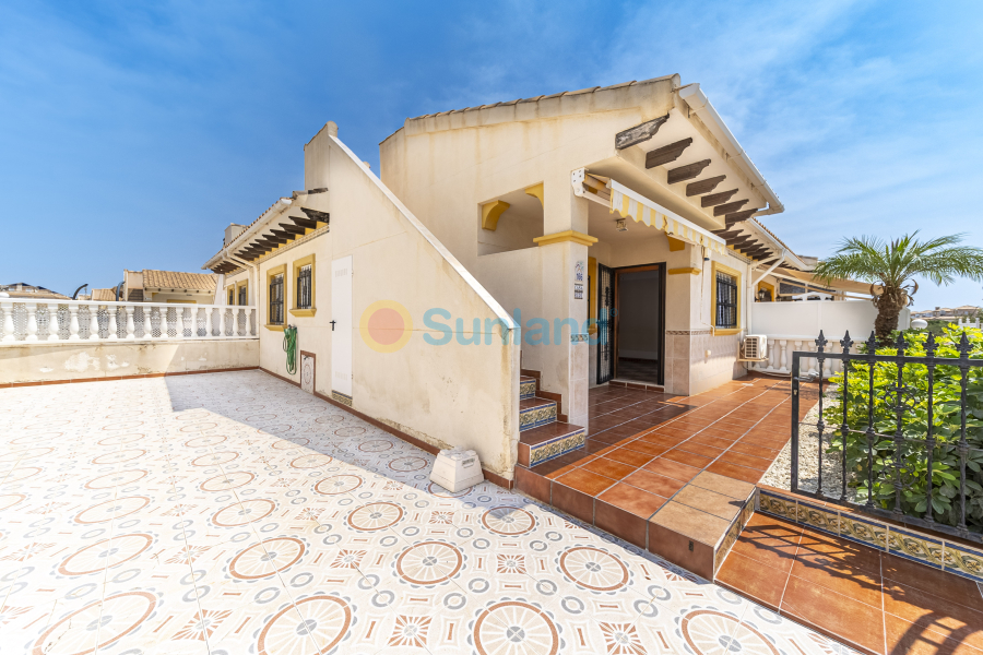 Resale - Casa de Pueblo - Orihuela Costa - La Regia