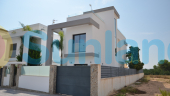 Resale - Villa - Orihuela costa - 