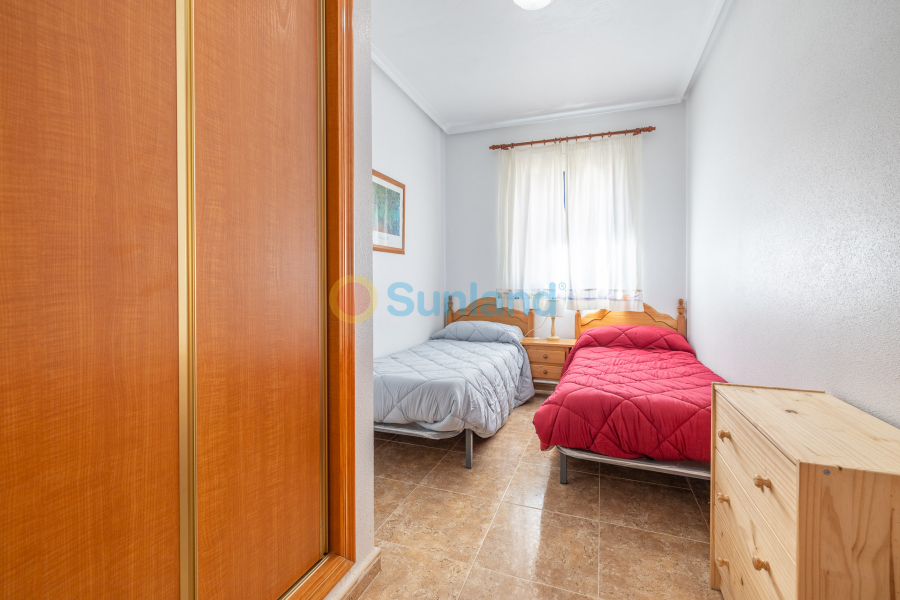 Resale - Apartamento - Orihuela Costa - Agua Marina