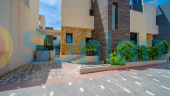 Brukte eiendommer - Villa - Orihuela Costa - Lomas De Cabo Roig