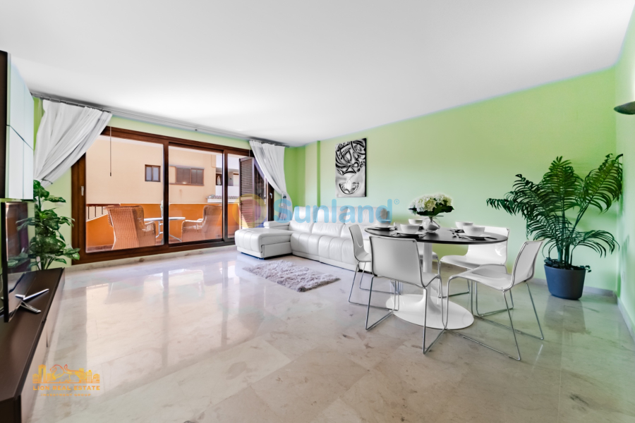 Resale - Apartment - Torrevieja - Punta Prima