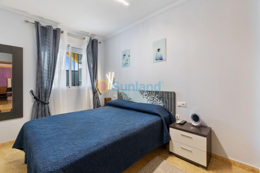 Resale - Apartment - Orihuela Costa - Altos de Campoamor