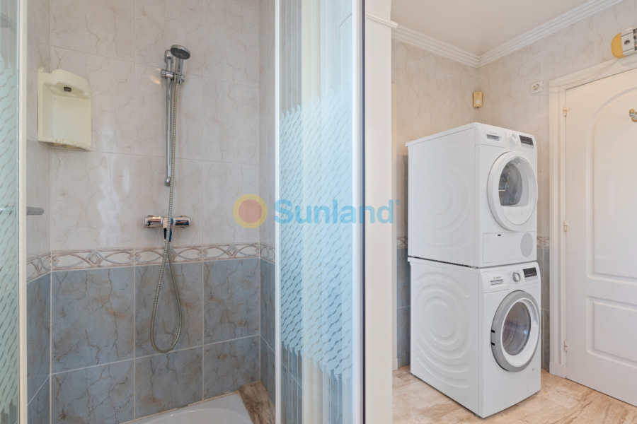 Вторичка - Bилла - Ciudad Quesada - Doña Pepa