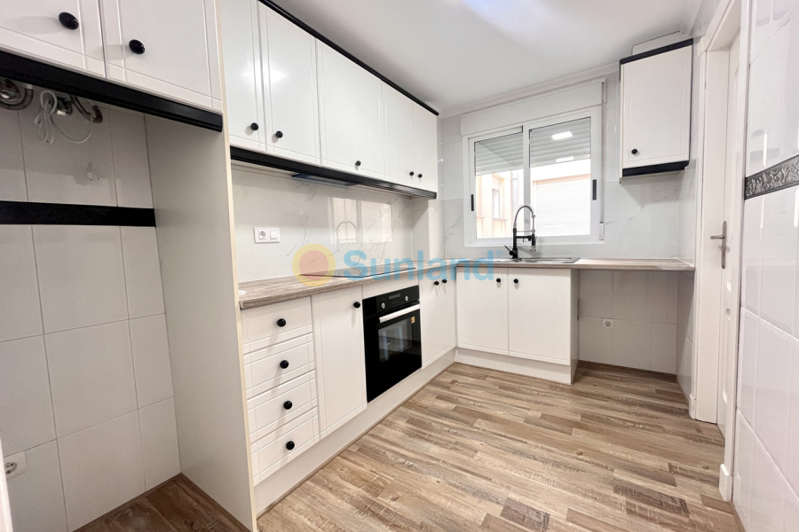 Resale - A - San Miguel De Salinas