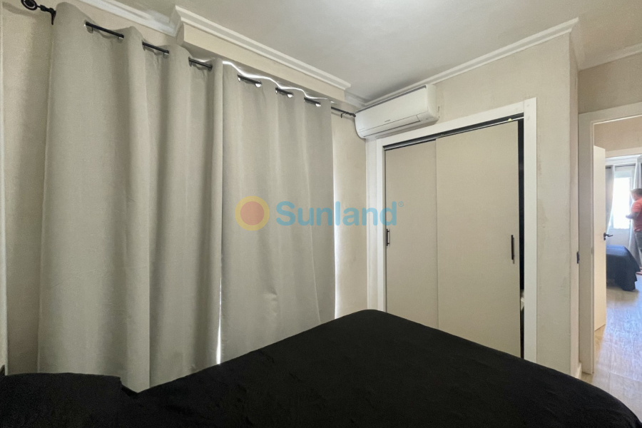 Вторичка - Bилла - Torrevieja - Nueva Torrevieja - Aguas Nuevas