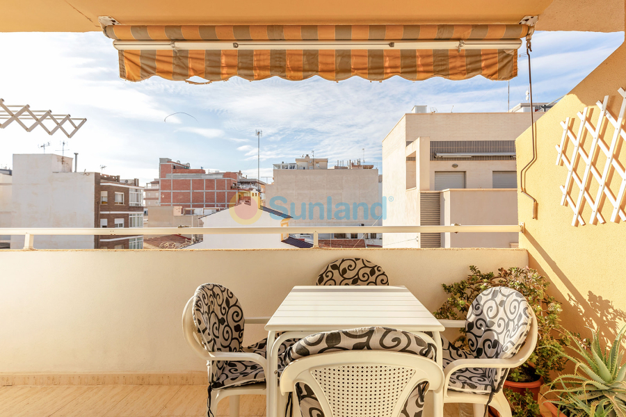 Resale - Apartamento - Torrevieja - La Mata