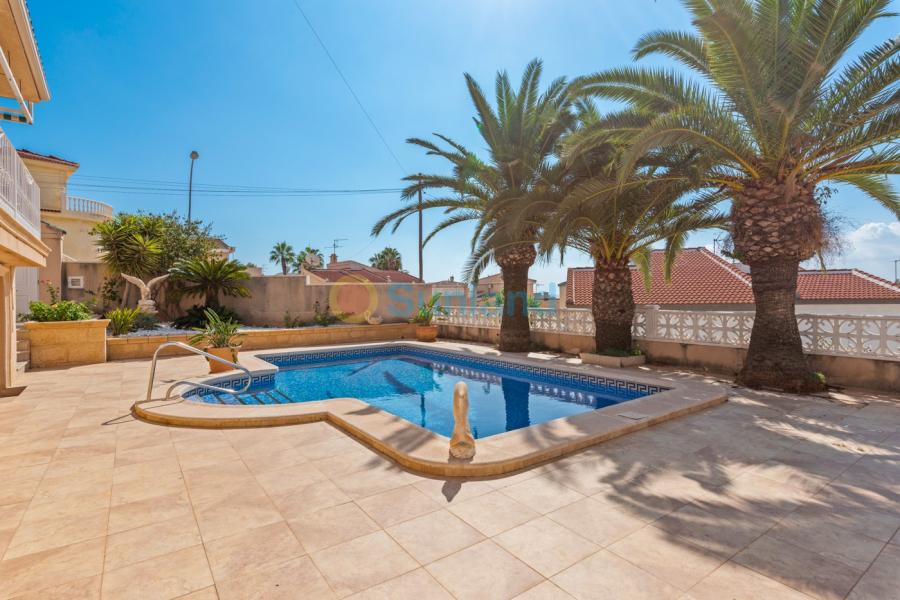 Resale - Detached Villa - Ciudad Quesada - Central Quesada