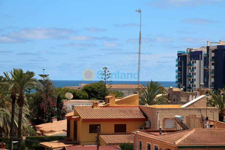 Resale - Apartment - Punta Prima - 