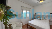 Resale - Villa - Torrevieja - 