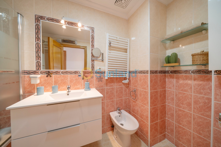 Brukte eiendommer - Leilighet - Guardamar del Segura - Pueblo