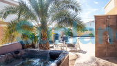 Segunda mano - Chalet - Torrevieja - La Siesta