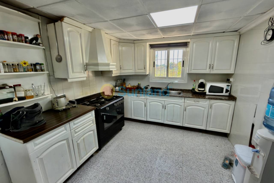 Resale - Villa - San Fulgencio