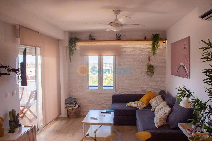 Resale - Apartment - Torrevieja - La Mata