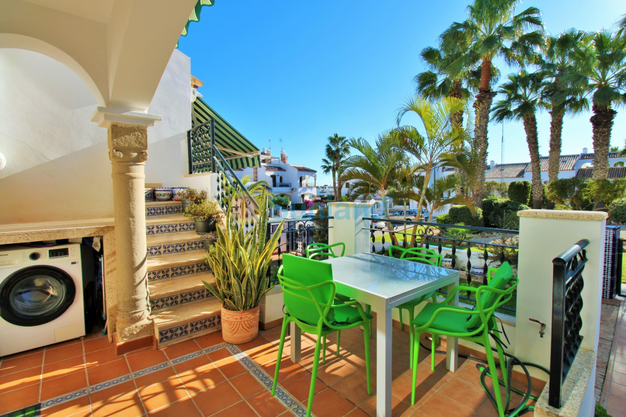 Resale - Townhouse - Villamartin - PAU 8