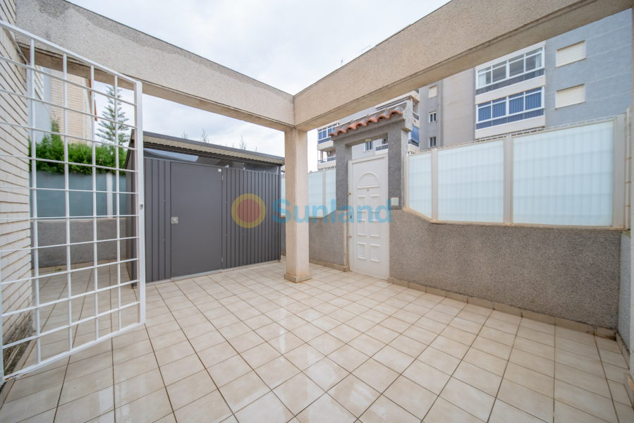 Segunda mano - Casa de Pueblo - Torrevieja - Torreblanca
