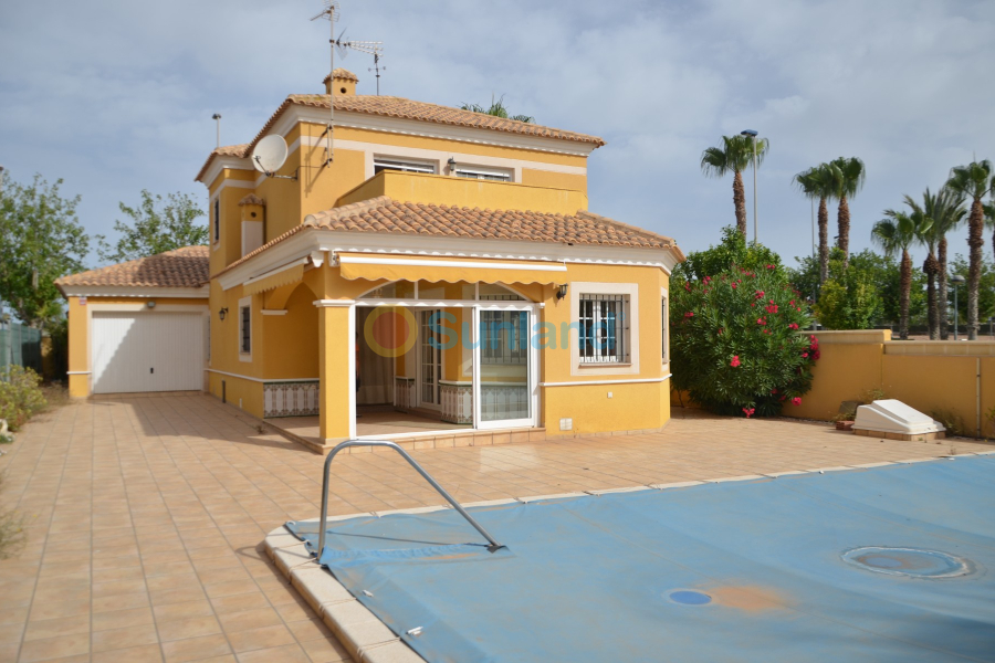 Resale - Villa - Torre de la Horadada