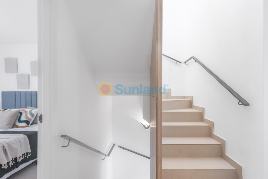 Ny bygg - Town House - Rafal - pueblo