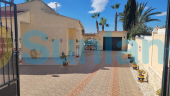 Segunda mano - Chalet - San Fulgencio - Urbanización La Marina