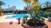 Resale - Villa - Torrevieja - 