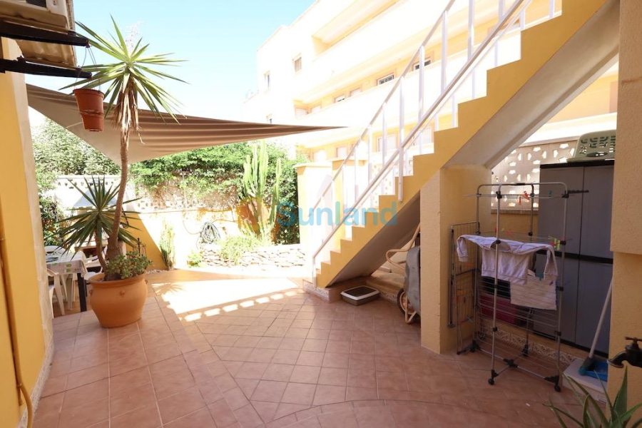 Brukte eiendommer - Terraced house - Orihuela Costa - Lomas De Cabo Roig