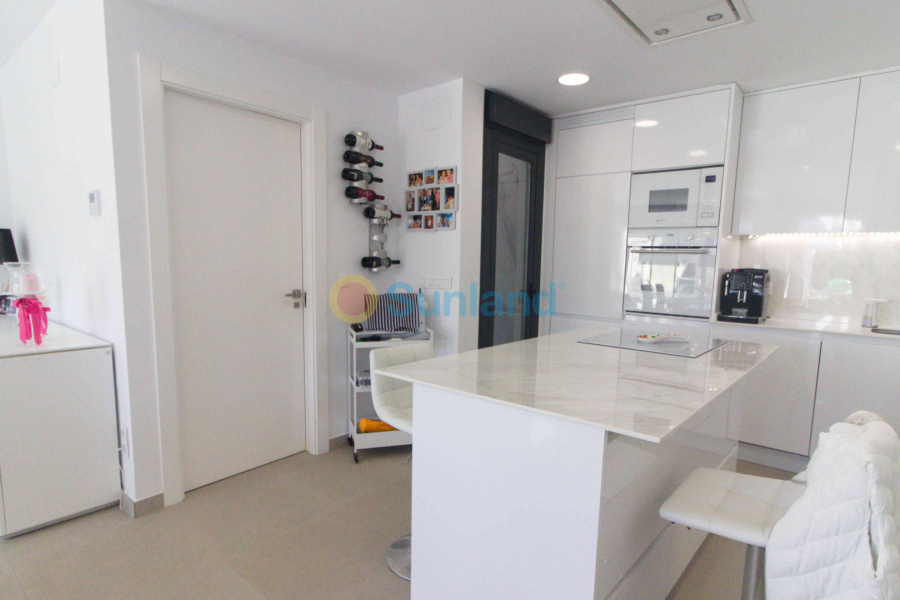 Resale - V - Benijofar