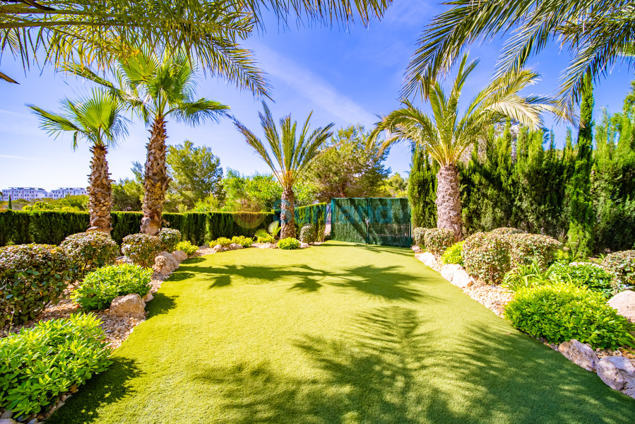 Verkauf - Apartamento - Orihuela Costa - Las colinas golf
