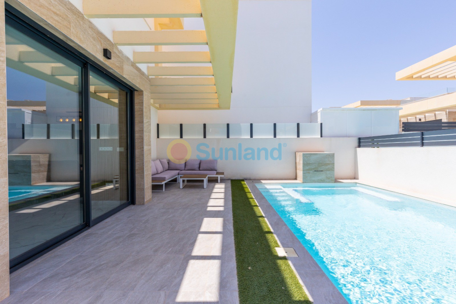 Brukte eiendommer - Villa - Los Montesinos - La Herrada