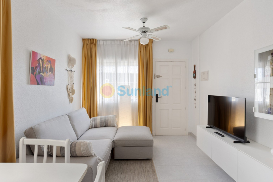 Resale - Townhouse - Torrevieja - 