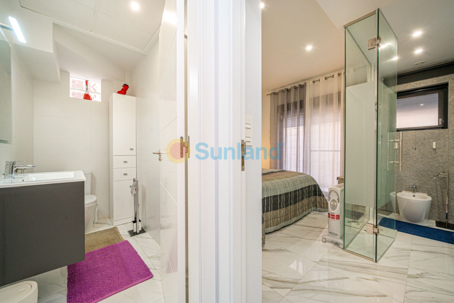 Resale - Villa - Ciudad Quesada - Rojales