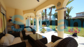 Resale - Villa - Torrevieja - 