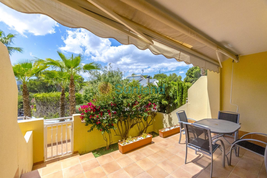 Resale - Villa - Orihuela Costa - Campoamor