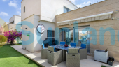 Resale - Villa - Orihuela - Vistabella Golf