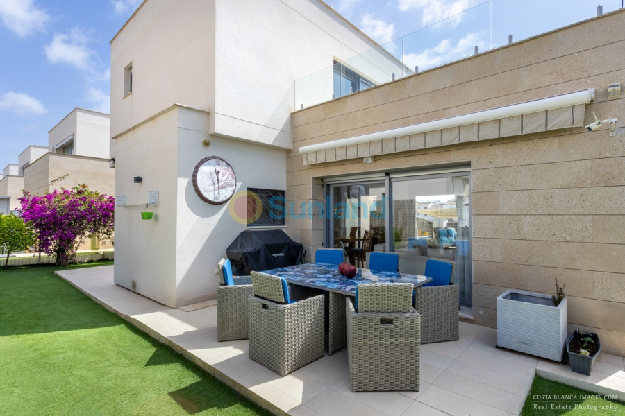 Brukte eiendommer - Villa - Orihuela - Vistabella Golf