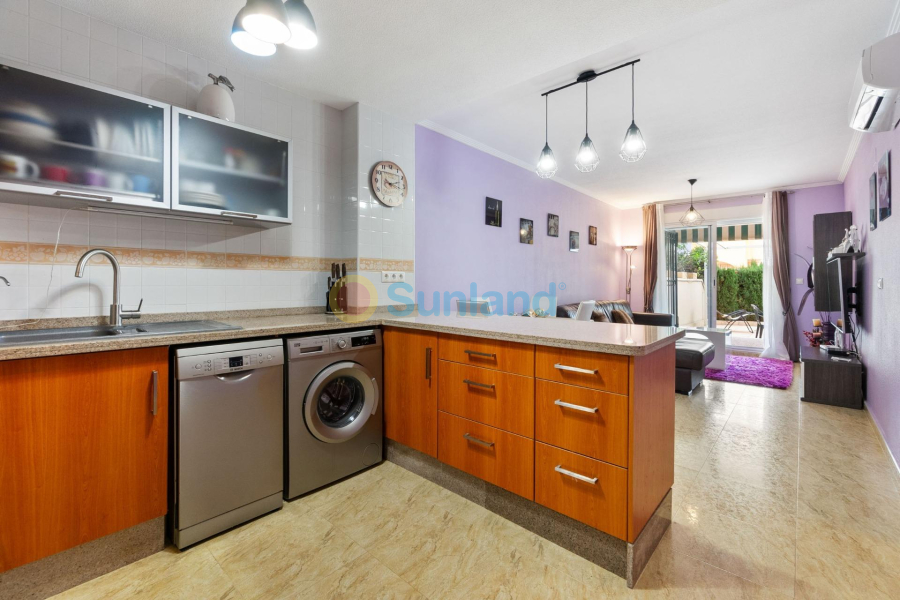 Resale - Apartment - Orihuela Costa - Altos de Campoamor