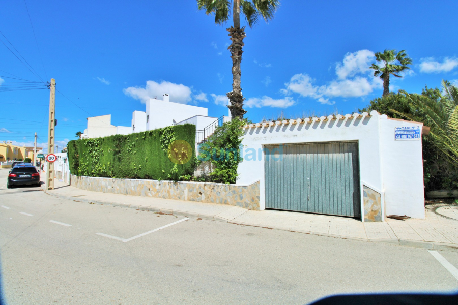 Segunda mano - Chalet - Villamartin