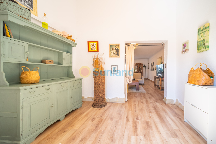 Resale - Villa - Torrevieja - Los Balcones