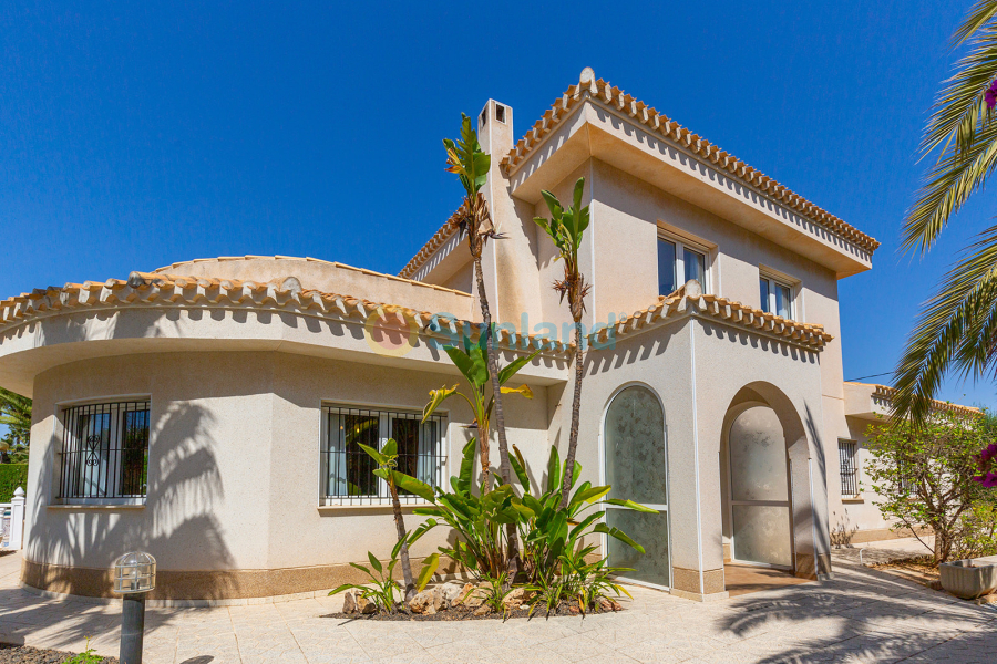 Вторичка - Bилла - Orihuela Costa - Cabo Roig