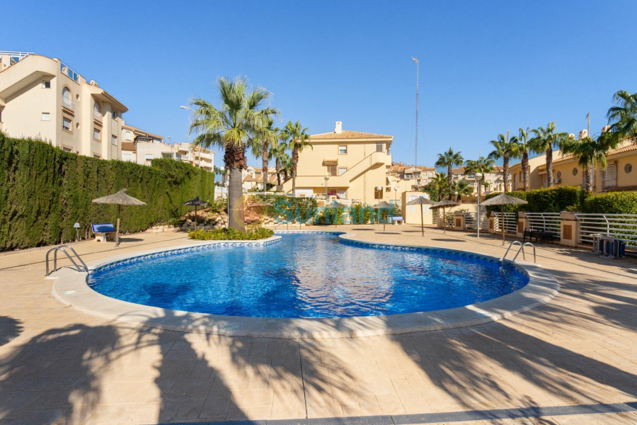 Resale - Terraced house - Orihuela Costa - Cabo Roig