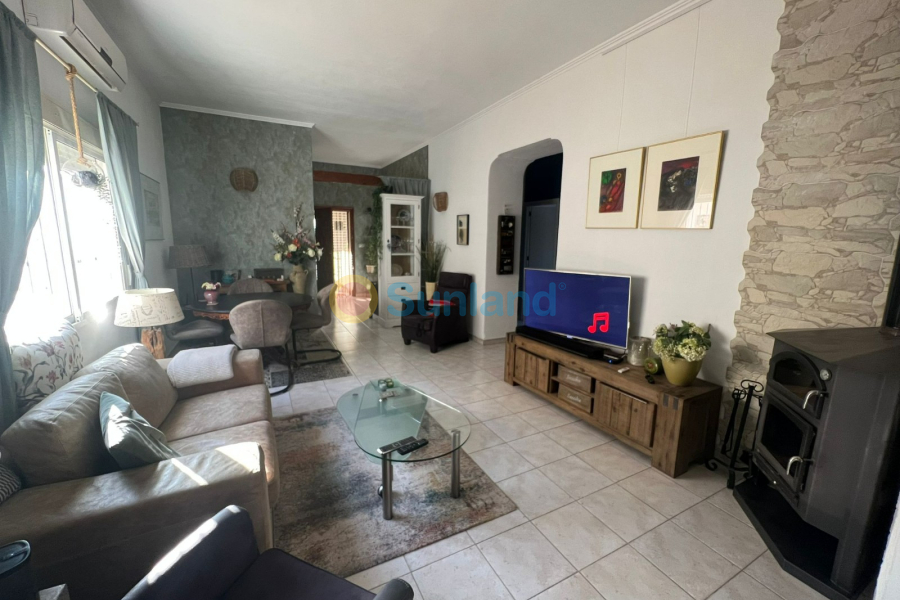 Resale - Country house - Orihuela - Benferri