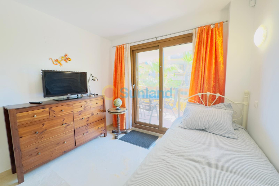 Resale - Apartment - Torrevieja - Punta Prima