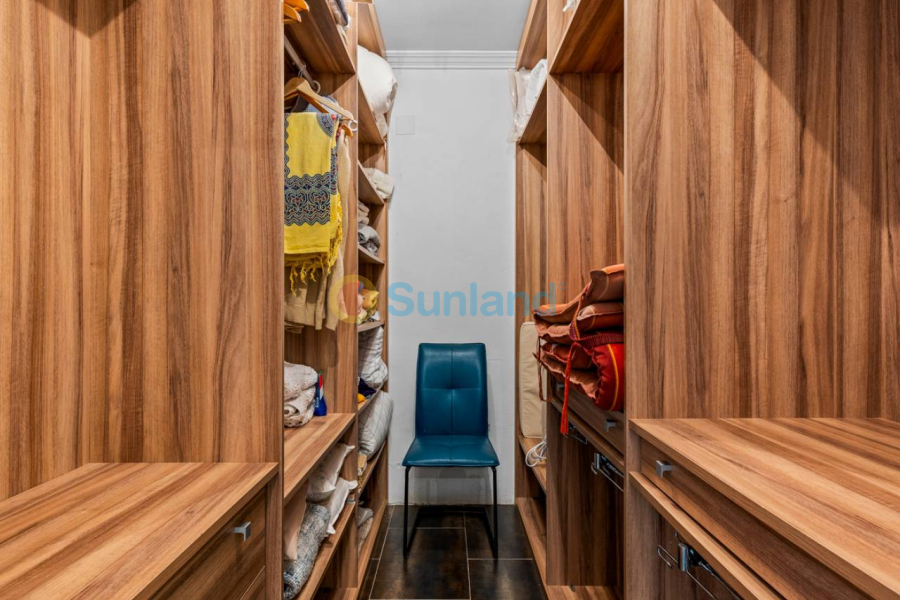 Använda fastigheter - Villa - Algorfa - Castillo de montemar