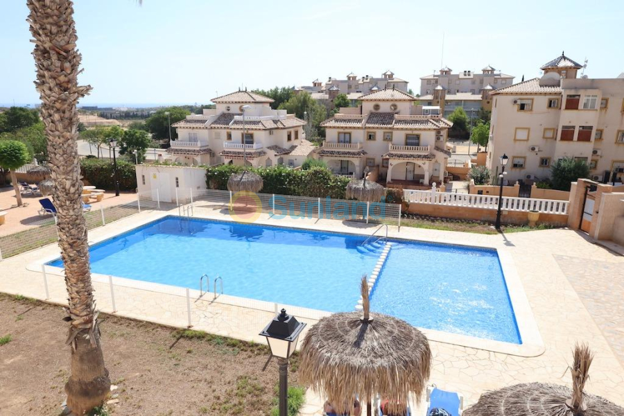 Brukte eiendommer - Terraced house - Orihuela Costa - Montezenia