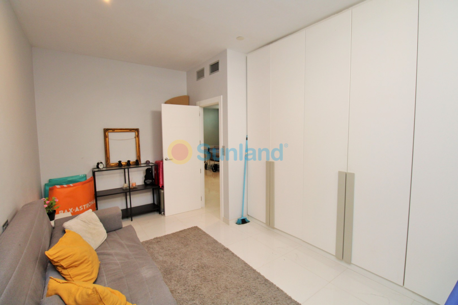 Använda fastigheter - Villa - Villamartin