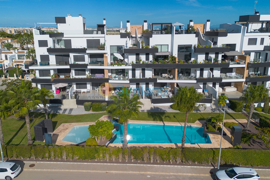 Resale - Apartment - Orihuela Costa