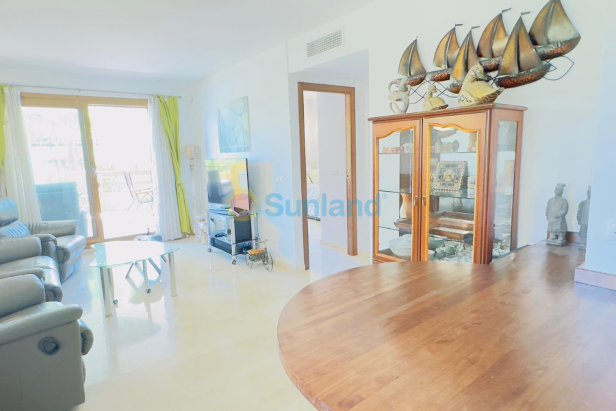 Resale - Apartment - Torrevieja - Punta Prima