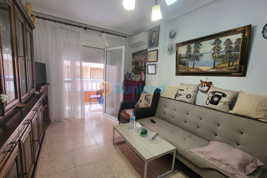 Resale - Apartment - Torrevieja - 