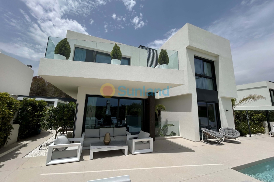 Segunda mano - Chalet - La Nucía