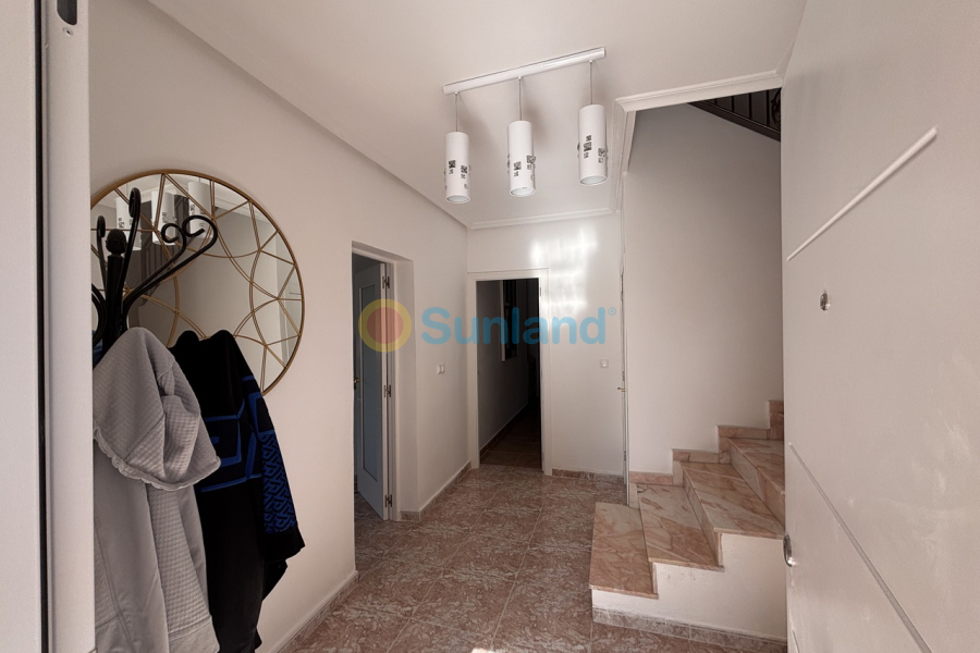 Resale - V - Benijofar